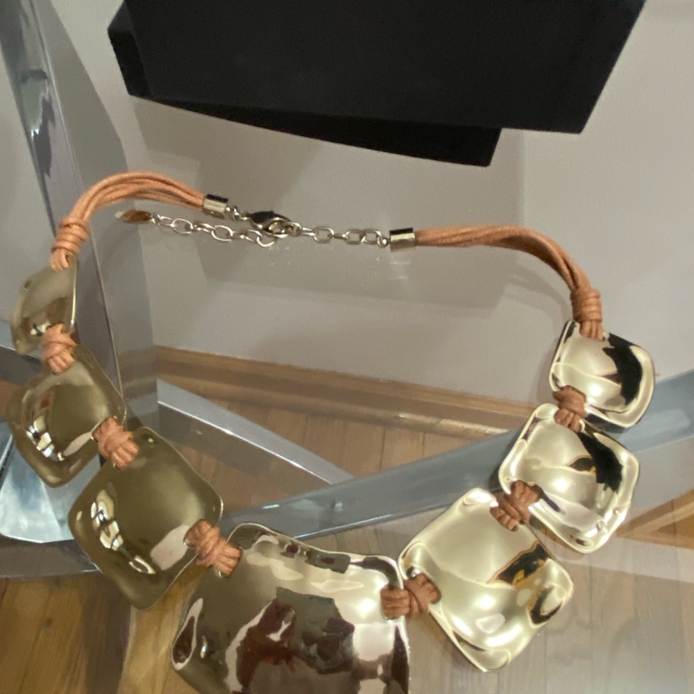 Necklace - Picture 3 of 3